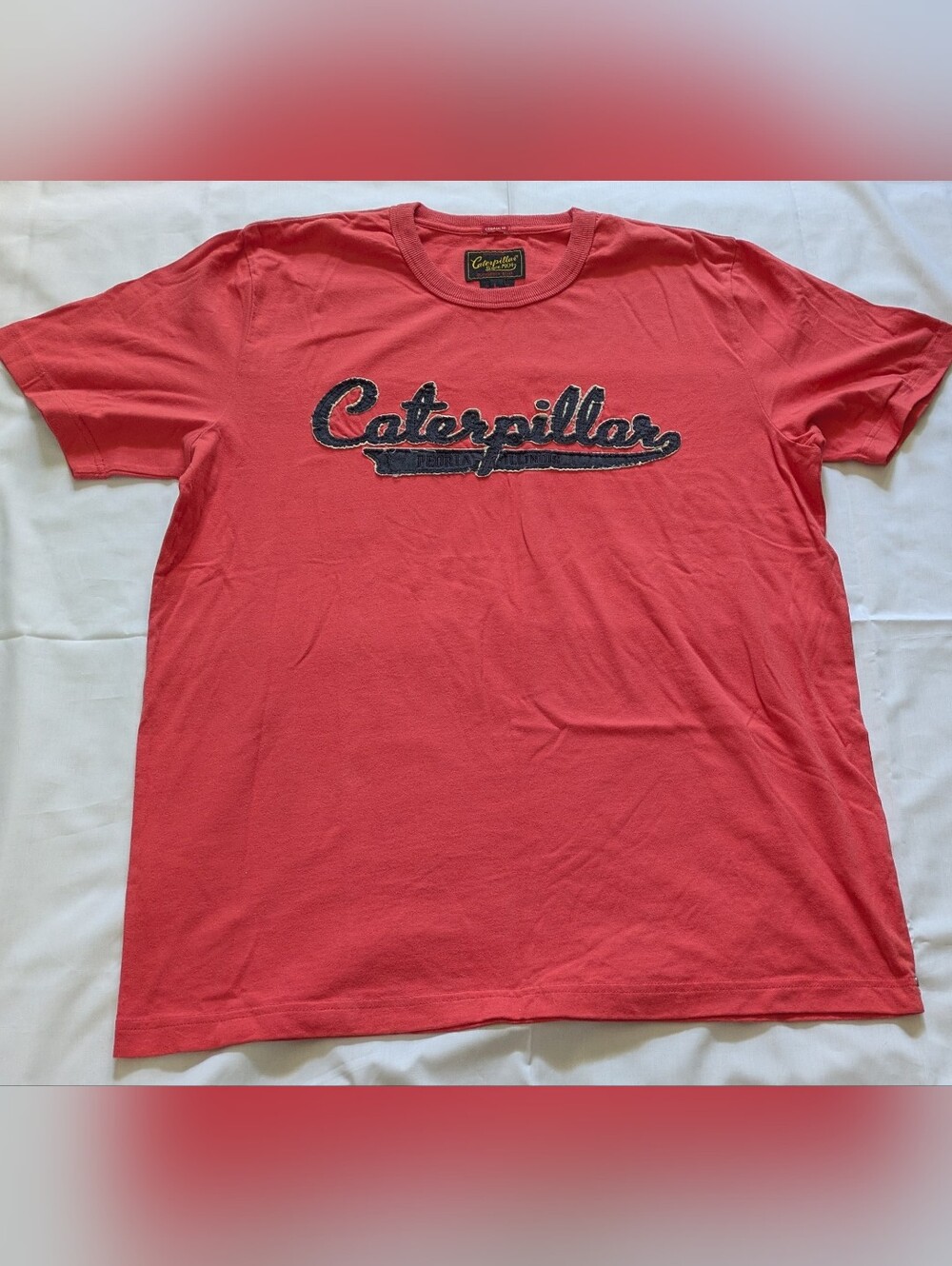 Caterpillar Ruggedly Built Distressed Logo Graphic T-Shirt Peoria Illinois